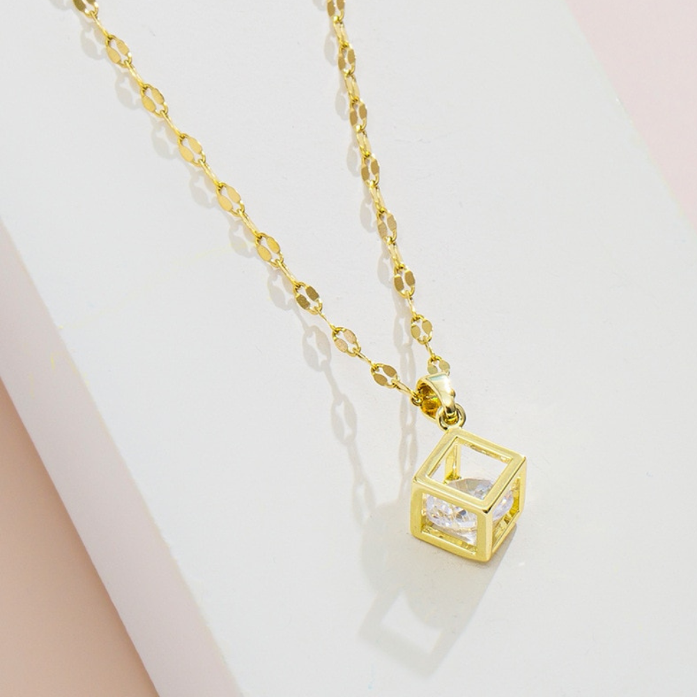 VIMEDA | Cube Pendant Necklace™