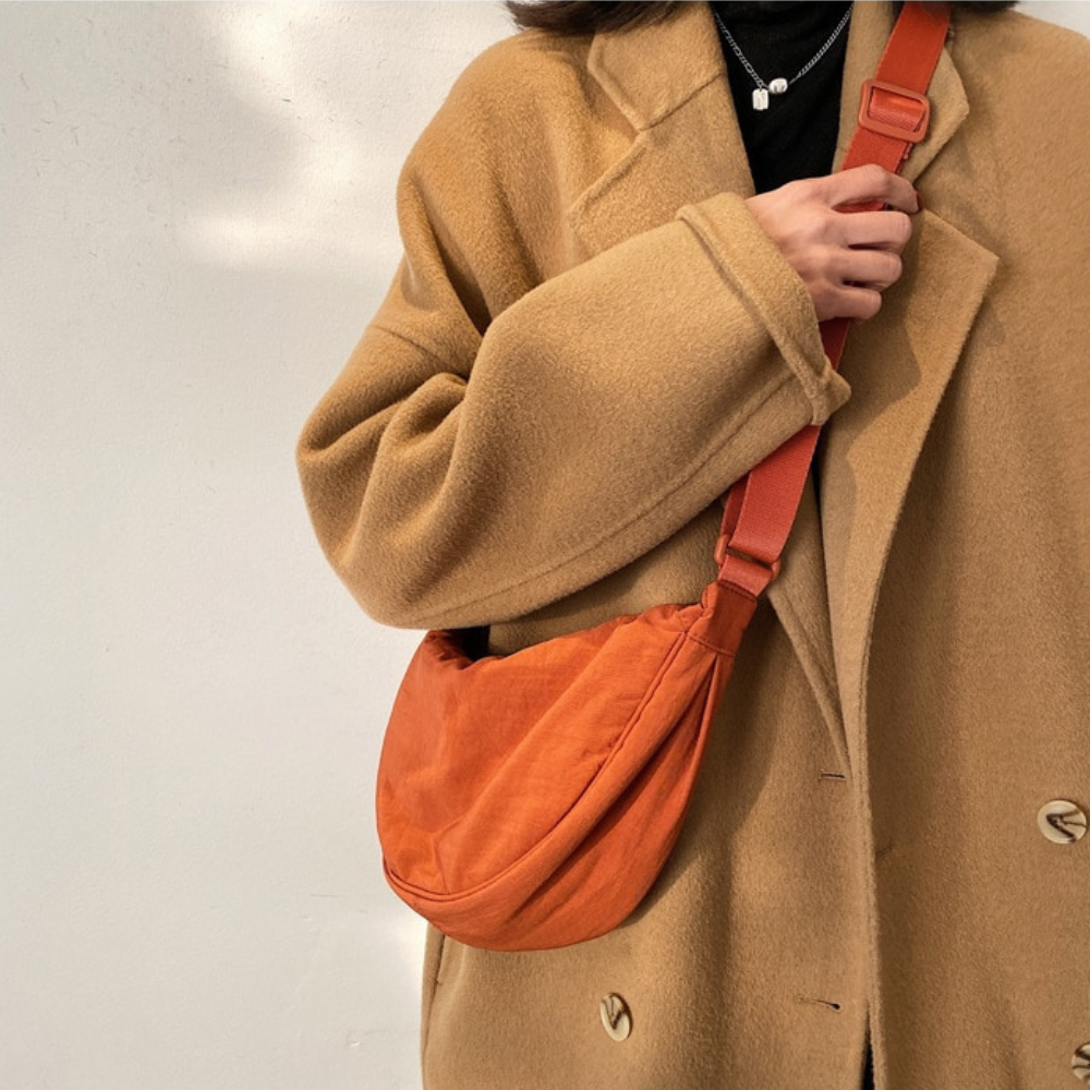 VIMEDA | Crescent Body Bag™