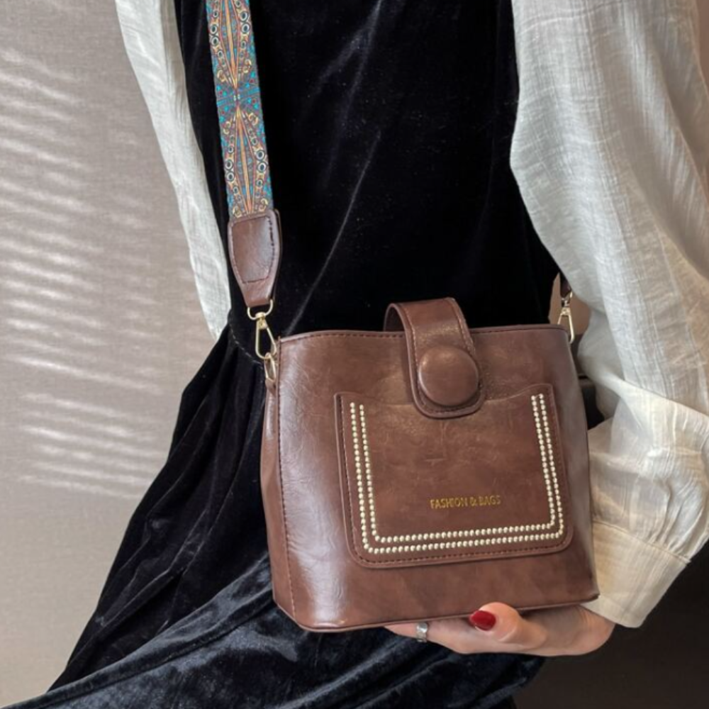 VIMEDA | Bucket Messenger Bag™