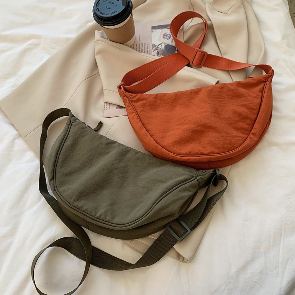 VIMEDA | Crescent Body Bag™
