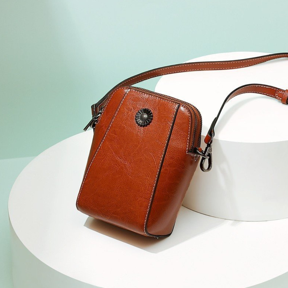 VIMEDA | Waxed Leather Bag™