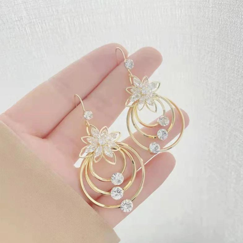 VIMEDA | Crystal Lotus Earrings™  (1+1 GRATIS)