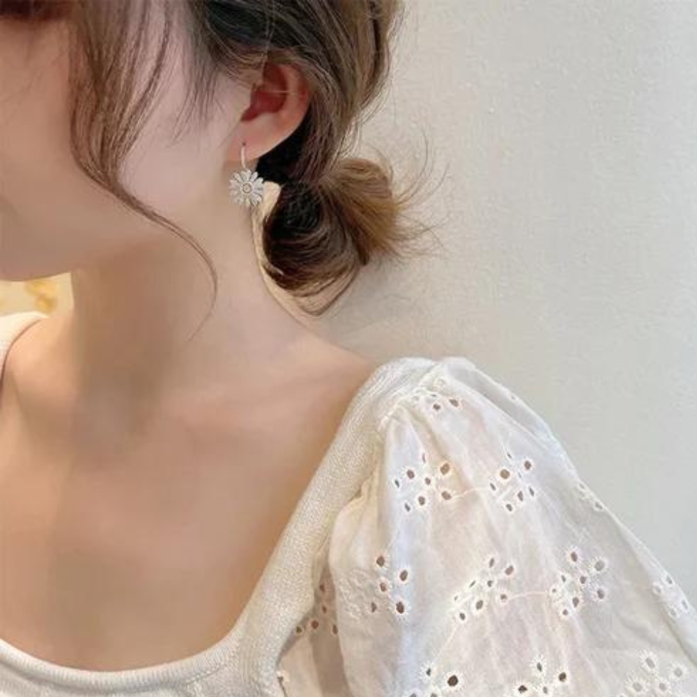 VIMEDA | Elegant Daisy Earrings™ (1+1 GRATIS)