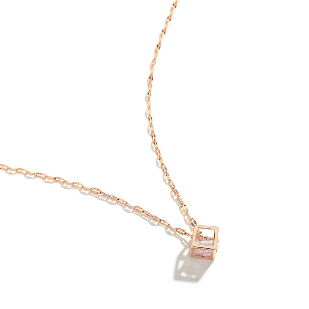 VIMEDA | Cube Pendant Necklace™