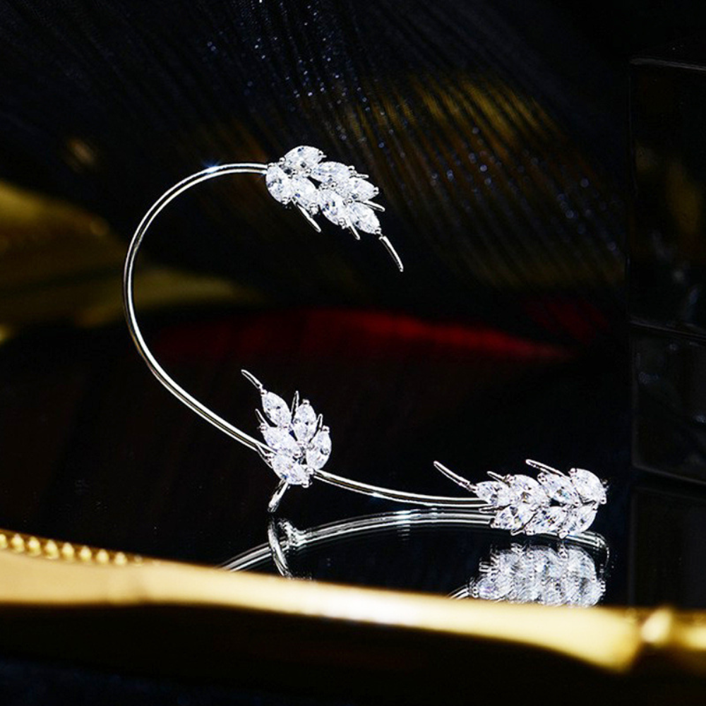 VIMEDA | Diamond Leaf Ear Clip™