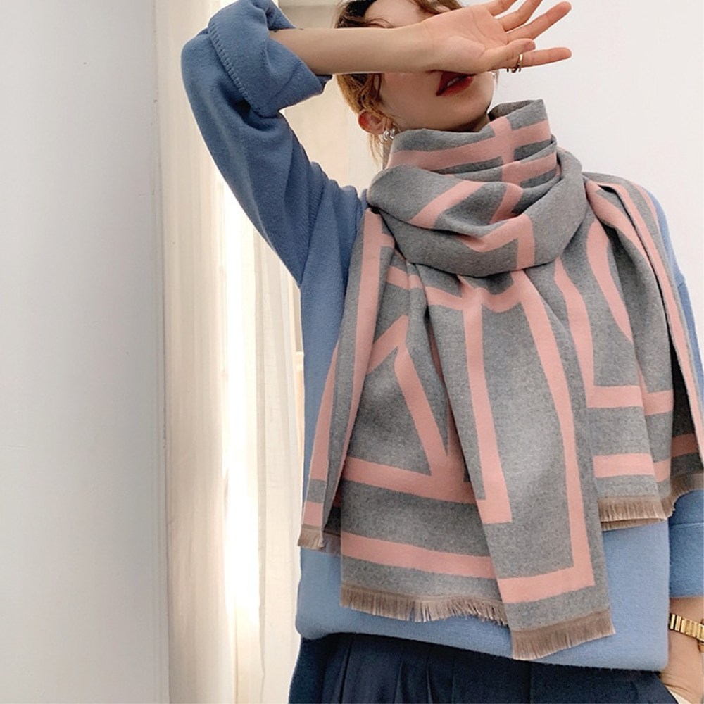 VIMEDA | Geometric Winter Scarf™