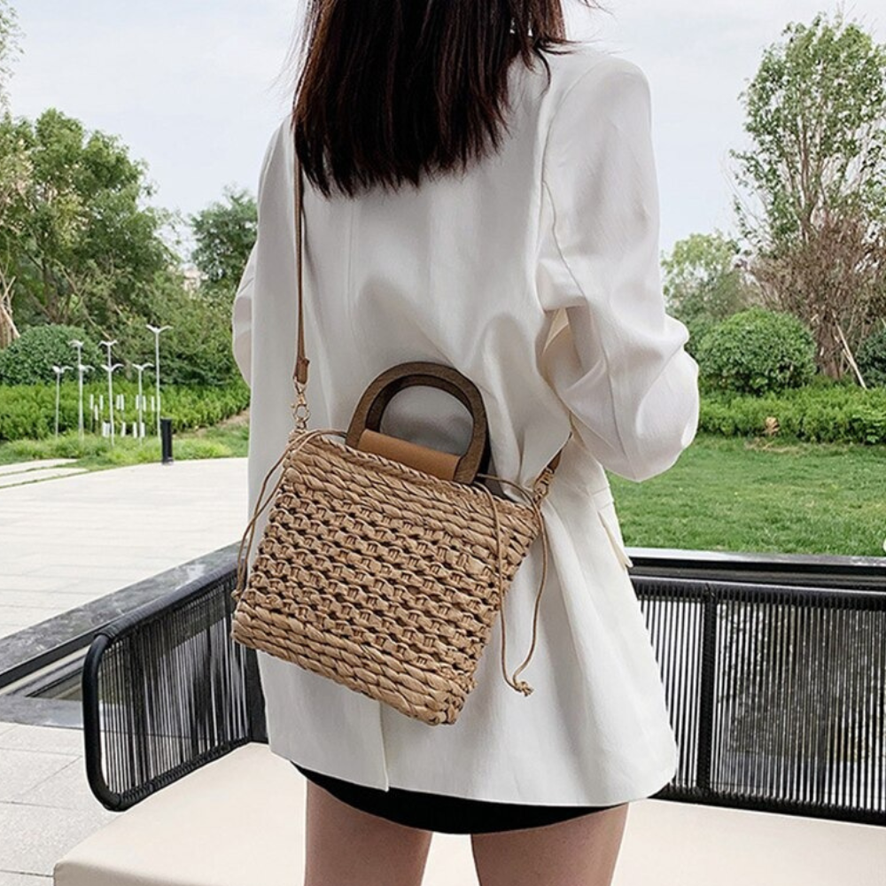VIMEDA | Straw Crossbody Bag™