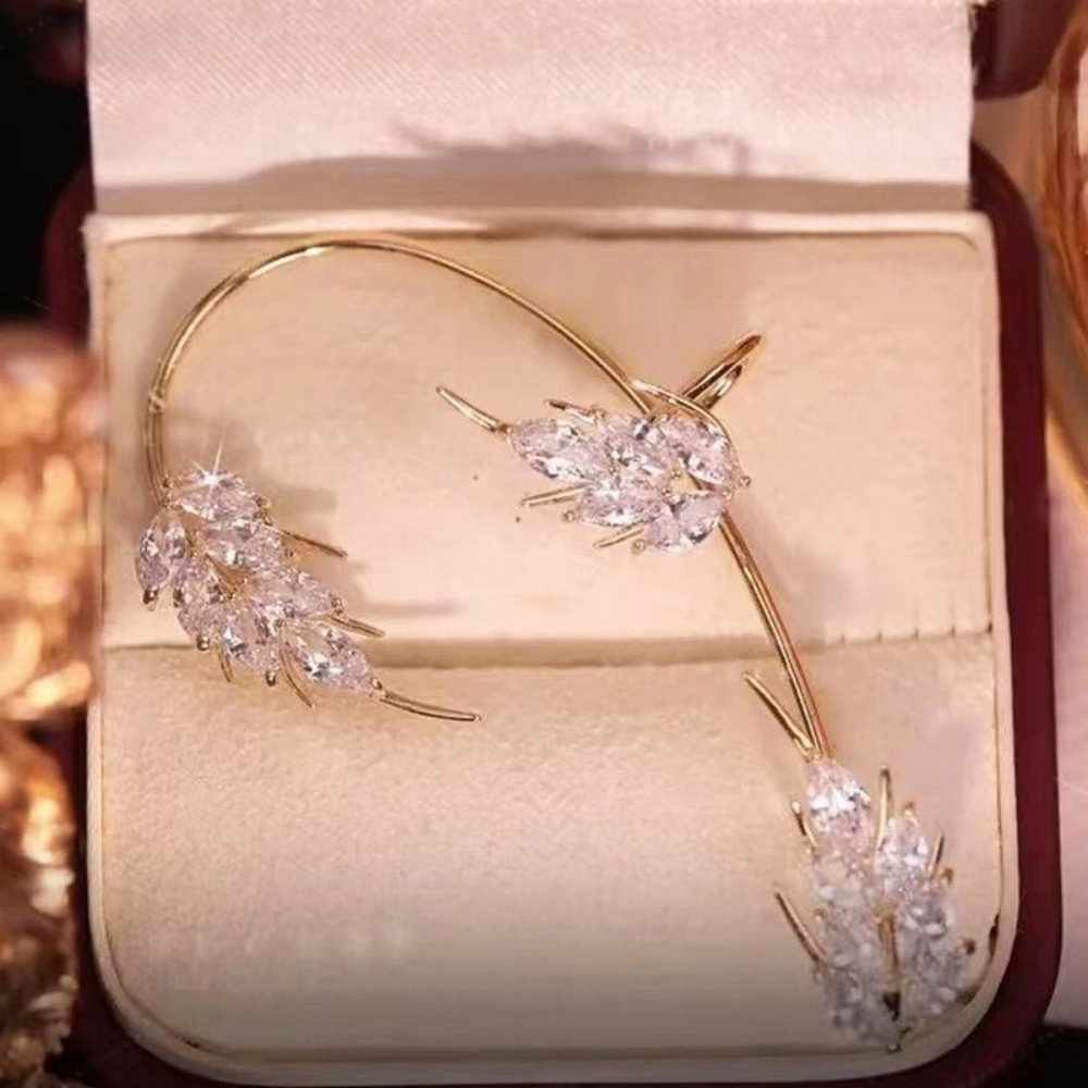VIMEDA | Diamond Leaf Ear Clip™
