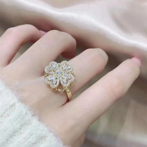 VIMEDA | Whirling Clover Ring™ (1+1 GRATIS)