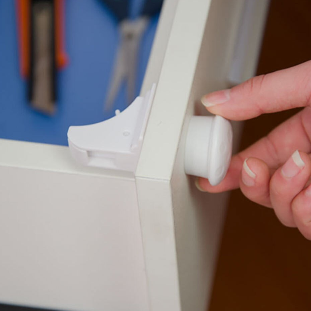 VIMEDA | Magnetic Cabinet Lock (4 låser + 1 nøkkel)