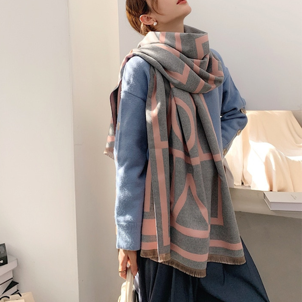 VIMEDA | Geometric Winter Scarf™