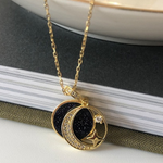 VIMEDA | Crescent Moon Necklace™