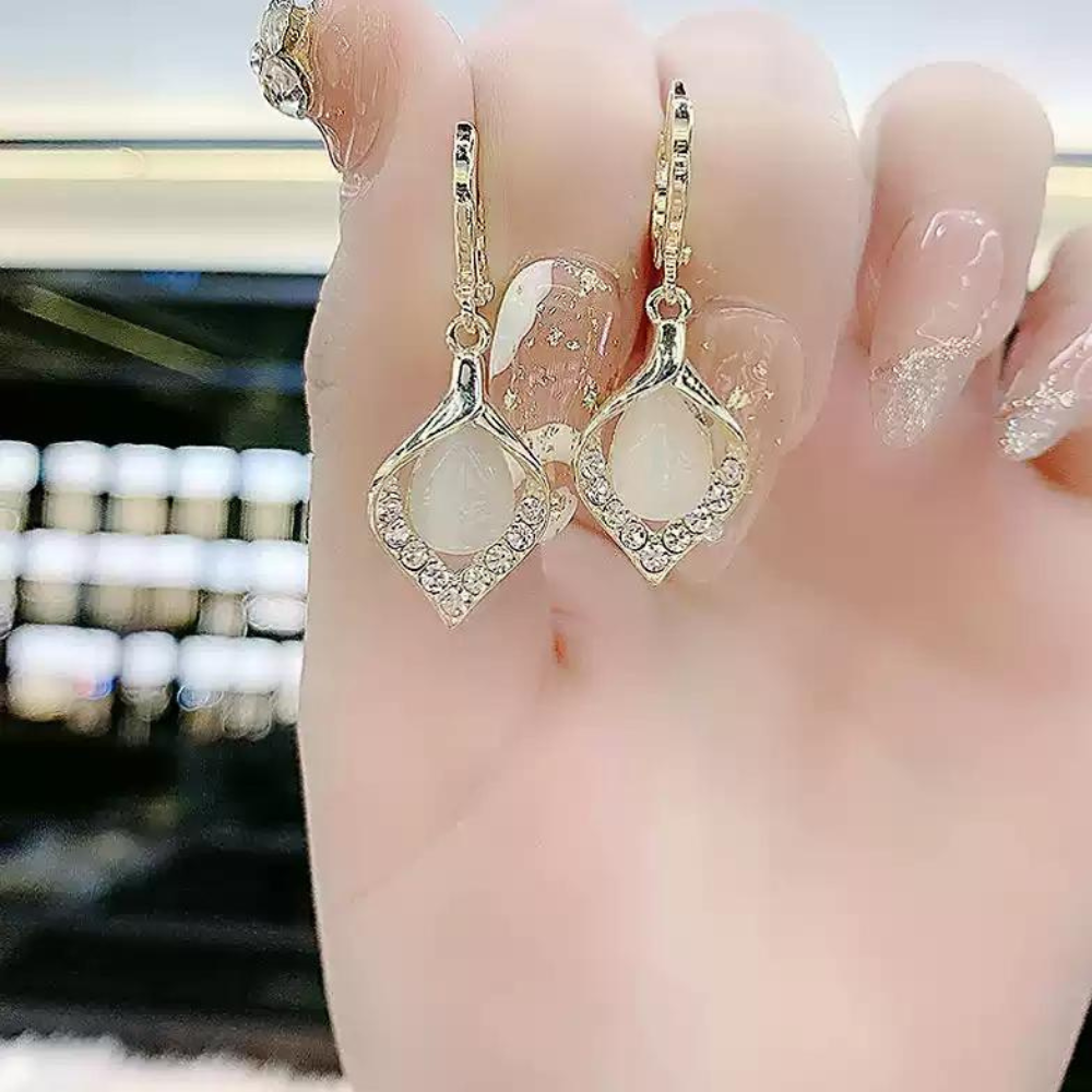 VIMEDA | Cat Eye Earrings™ (1+1 GRATIS)