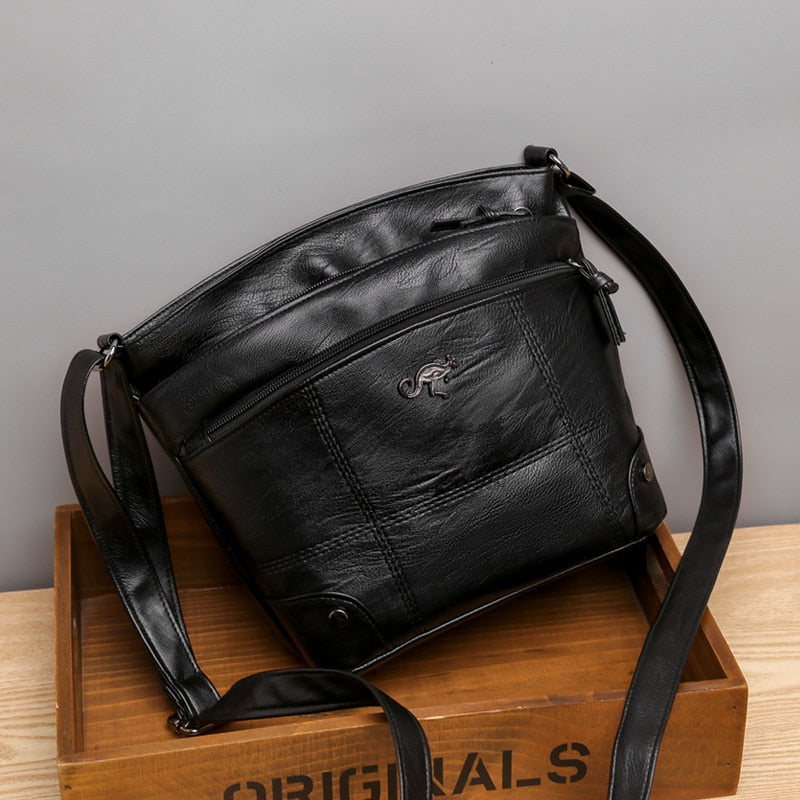 VIMEDA | Charm Shoulder Bag™
