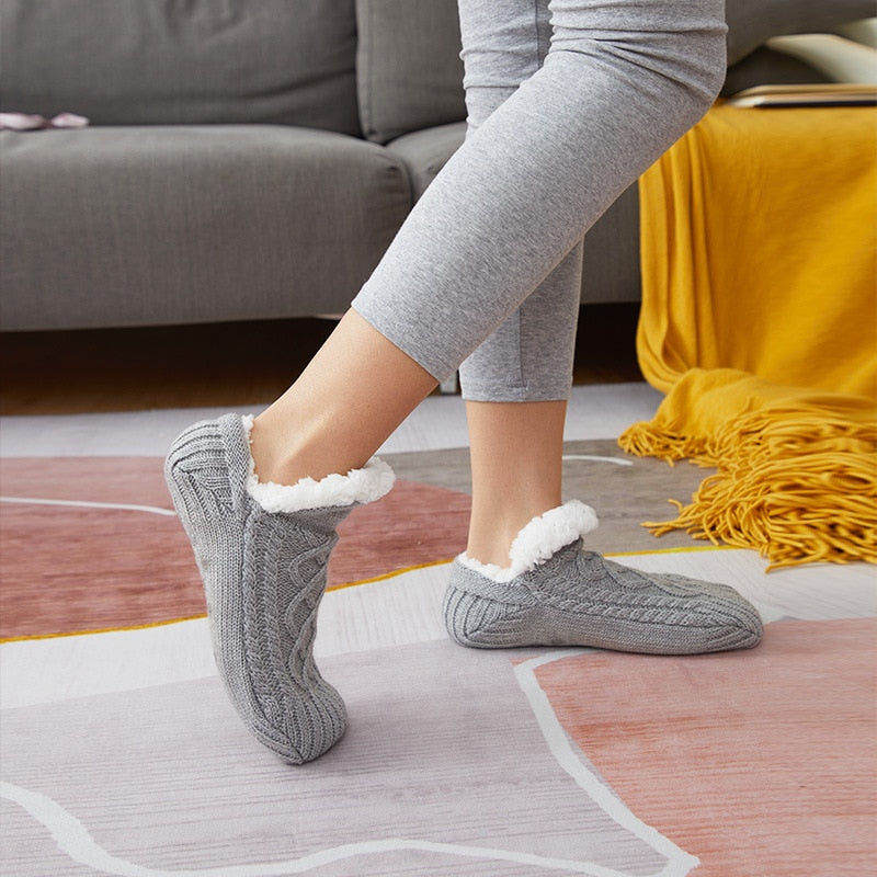 VIMEDA | Fluffy Indoor Socks™